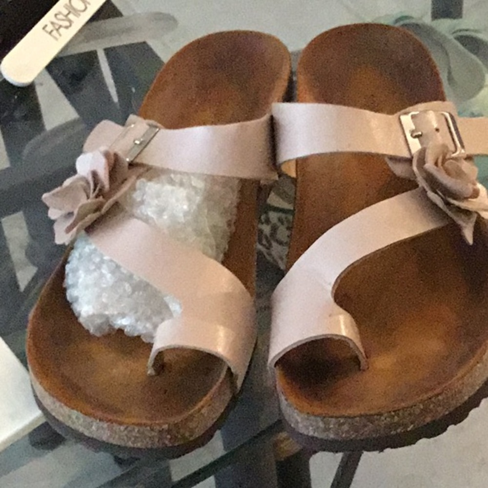 SOPHIA MILANO PALE PINK SANDALS